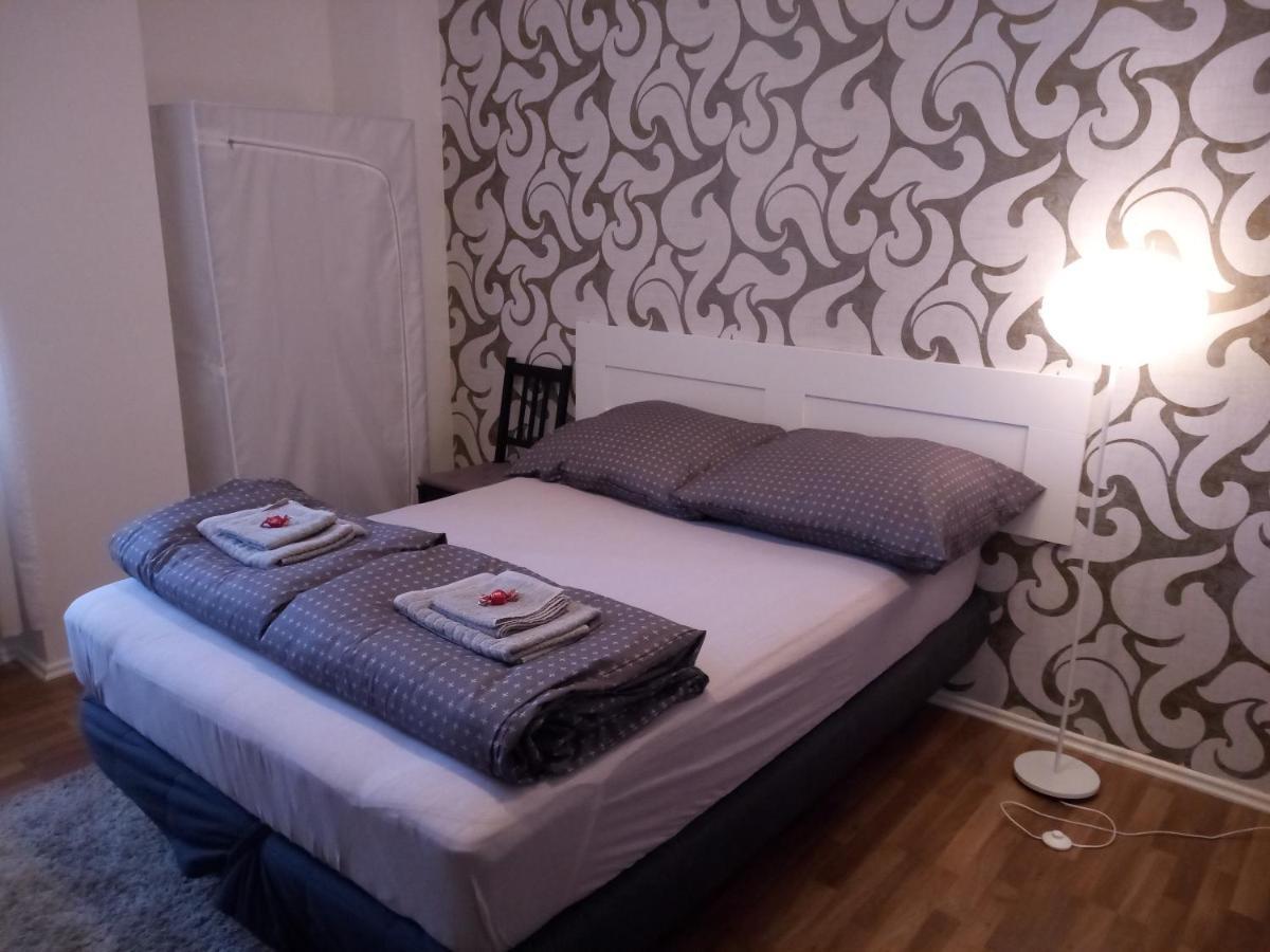 Gallys Apartments Прага Екстериор снимка